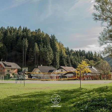 House Of Adventure - The Base To Explore Slovenia Laze v Tuhinju Екстер'єр фото