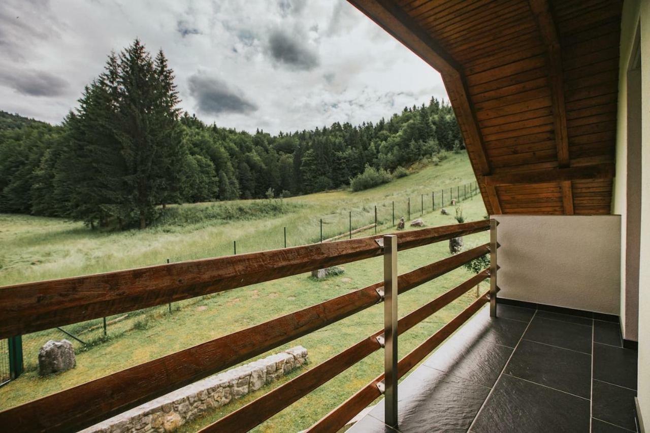 House Of Adventure - The Base To Explore Slovenia Laze v Tuhinju Екстер'єр фото