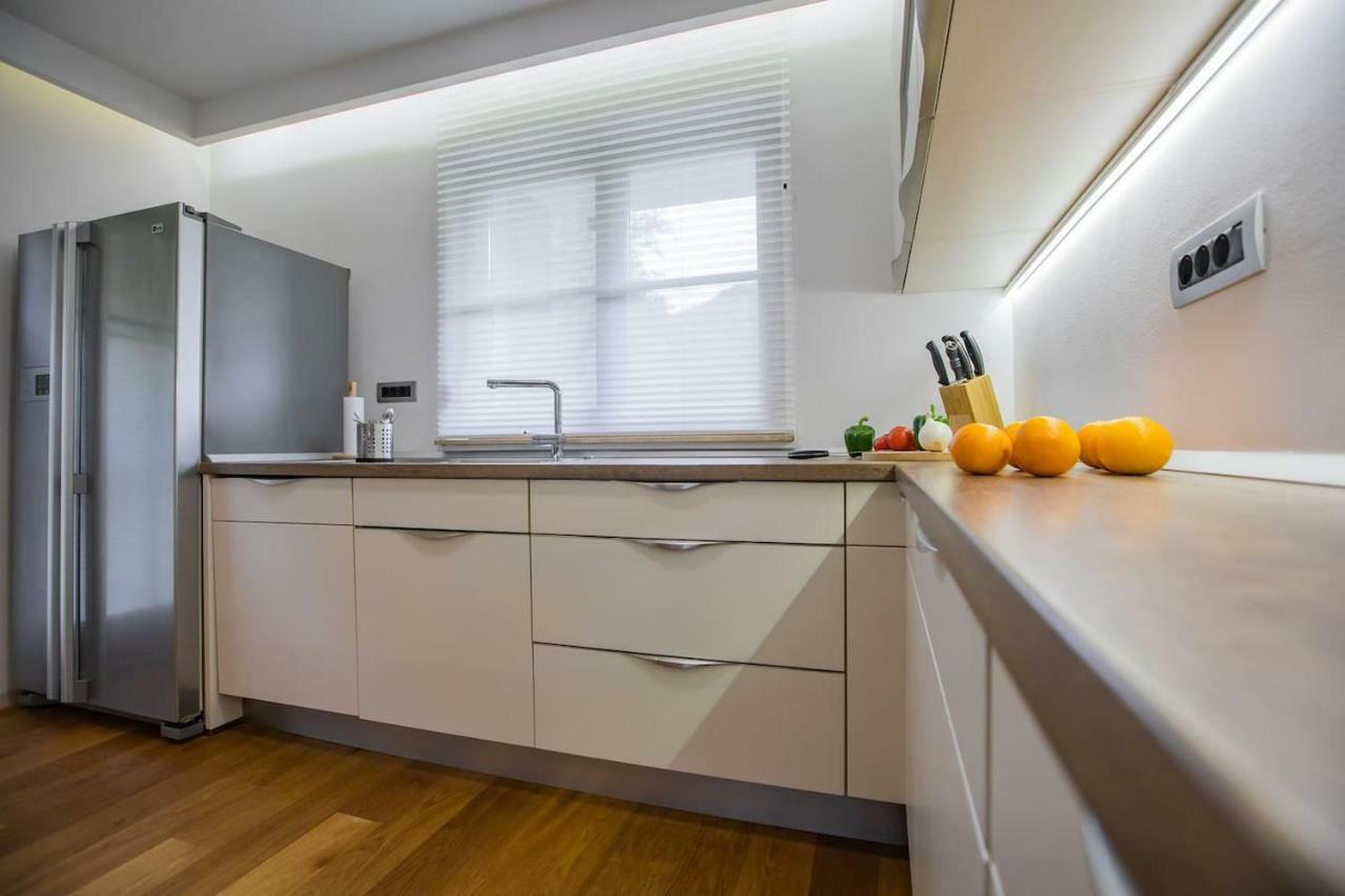 House Of Adventure - The Base To Explore Slovenia Laze v Tuhinju Екстер'єр фото
