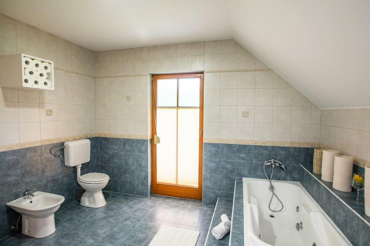 House Of Adventure - The Base To Explore Slovenia Laze v Tuhinju Екстер'єр фото