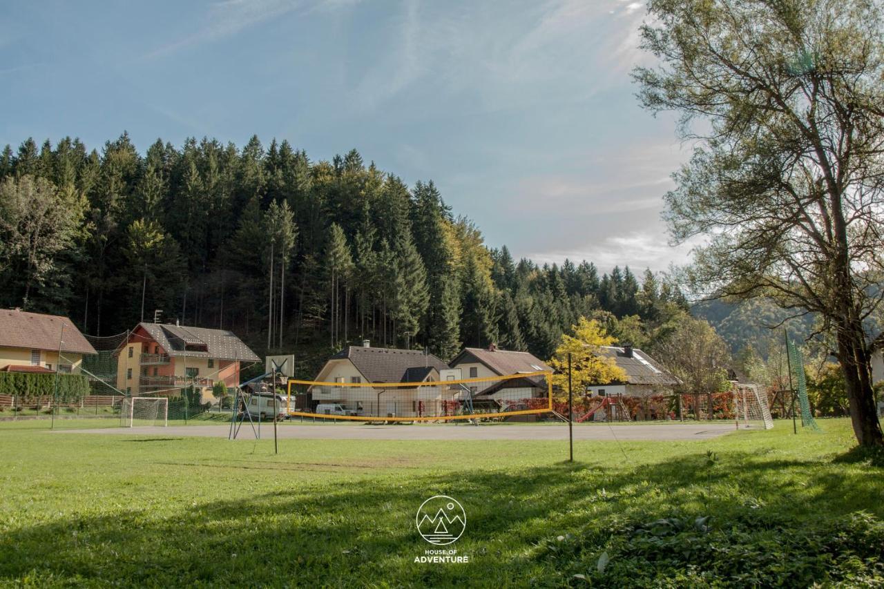 House Of Adventure - The Base To Explore Slovenia Laze v Tuhinju Екстер'єр фото